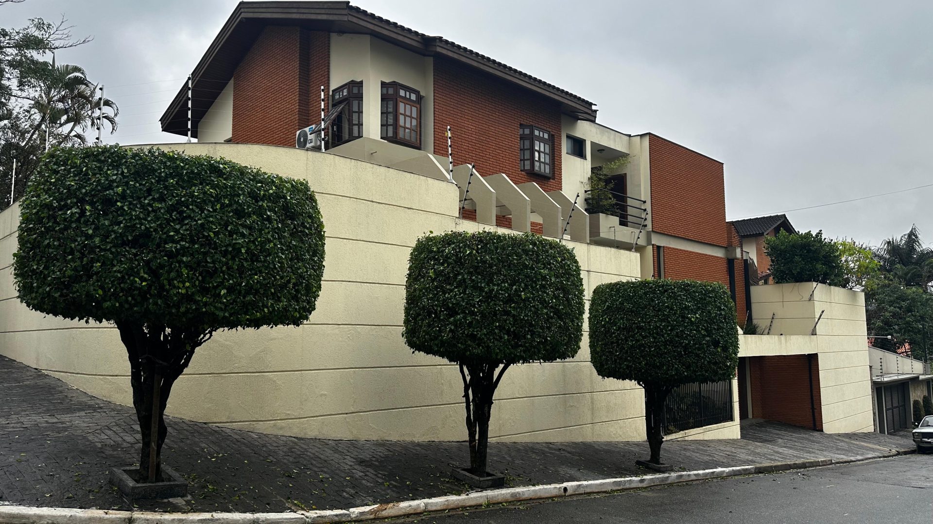 CASA COM 3 SUÍTES PARA VENDA POR R$1.880.000,00 NAS PALMAS DO TREMEMBÉ
