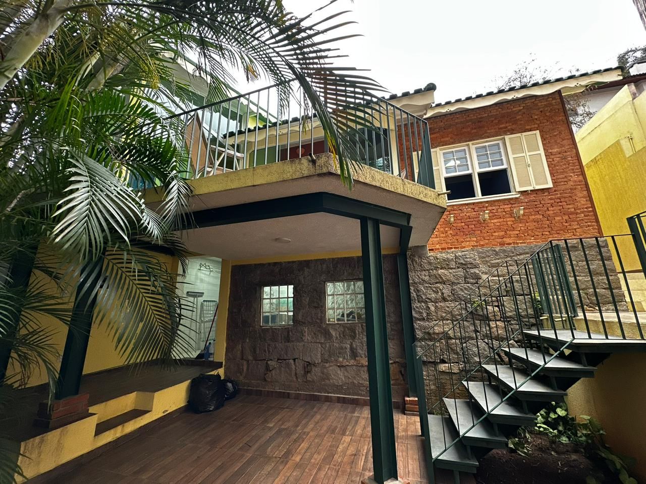 CASA DE 3 SUÍTES PARA VENDA NO JARDIM VIRGÍNIA BIANCA