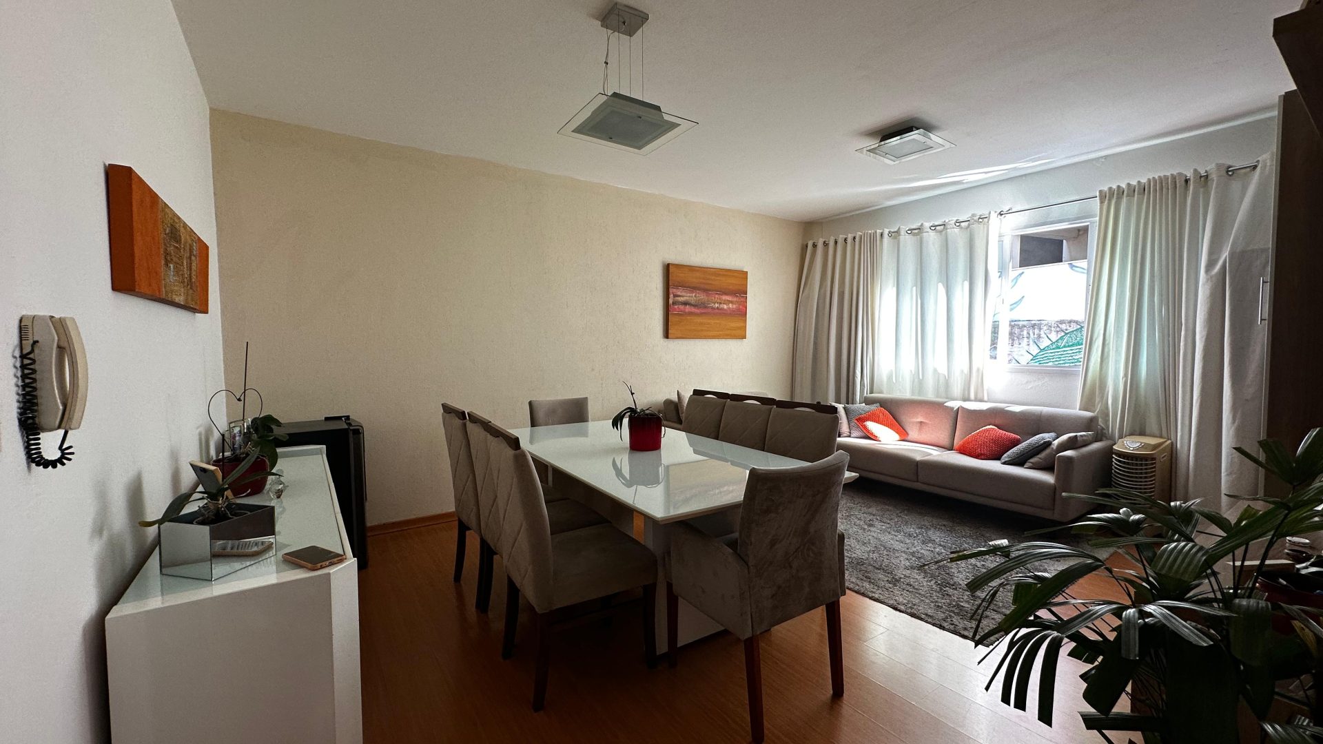 APARTAMENTO COM 2 QUARTOS PARA VENDA NO JARDIM FRANÇA! PREÇO ÓTIMO!