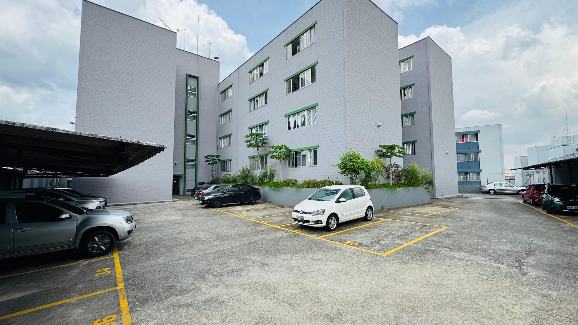 APARTAMENTO DE 2 QUARTOS PARA VENDA NO LAUZANE PAULISTA.