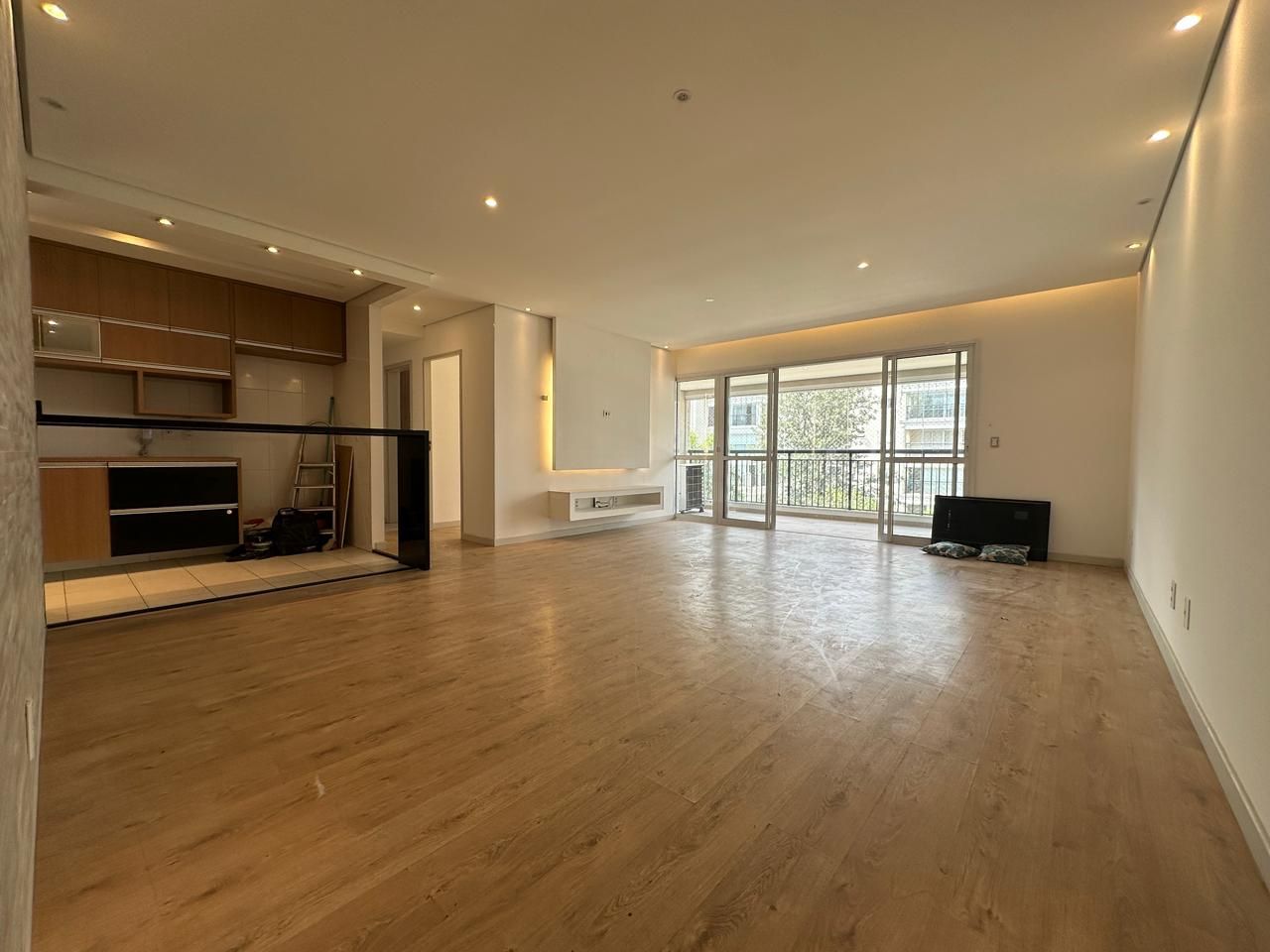 APARTAMENTO DE ALTO PADRÃO DE 3 QUARTOS PARA VENDA NA VILA IRMÃOS ARNONI!