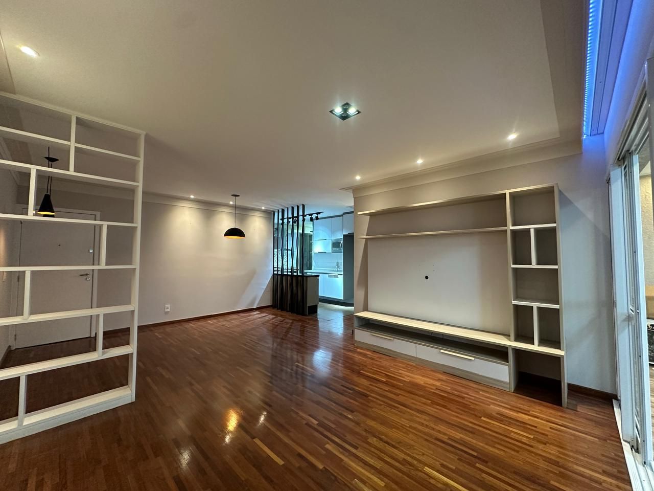 APARTAMENTO DE ALTO PADRÃO DE 3 QUARTOS PARA VENDA NA VILA IRMÃOS ARNONI!